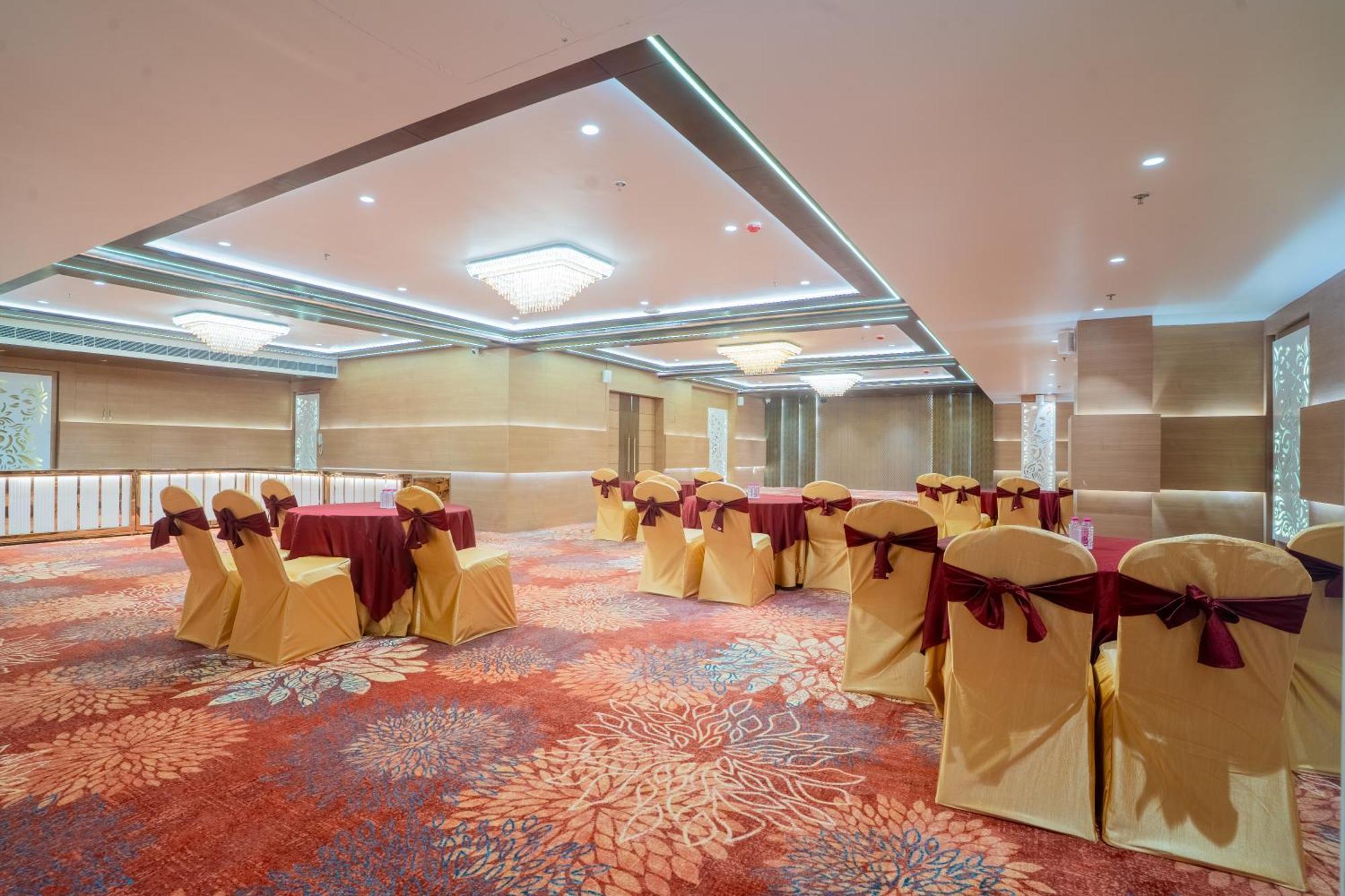 Royal Prime - A City Center Boutique Hotel In Jaipur Exterior foto