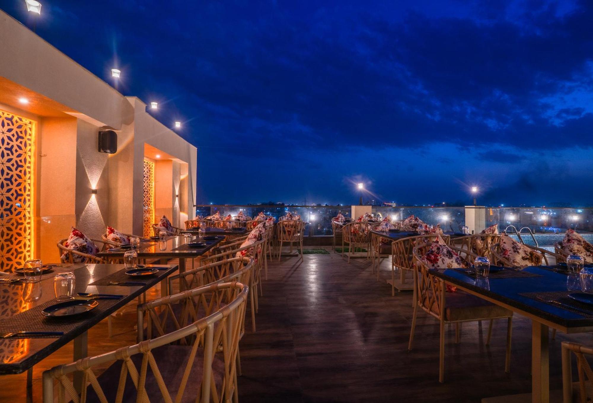 Royal Prime - A City Center Boutique Hotel In Jaipur Exterior foto
