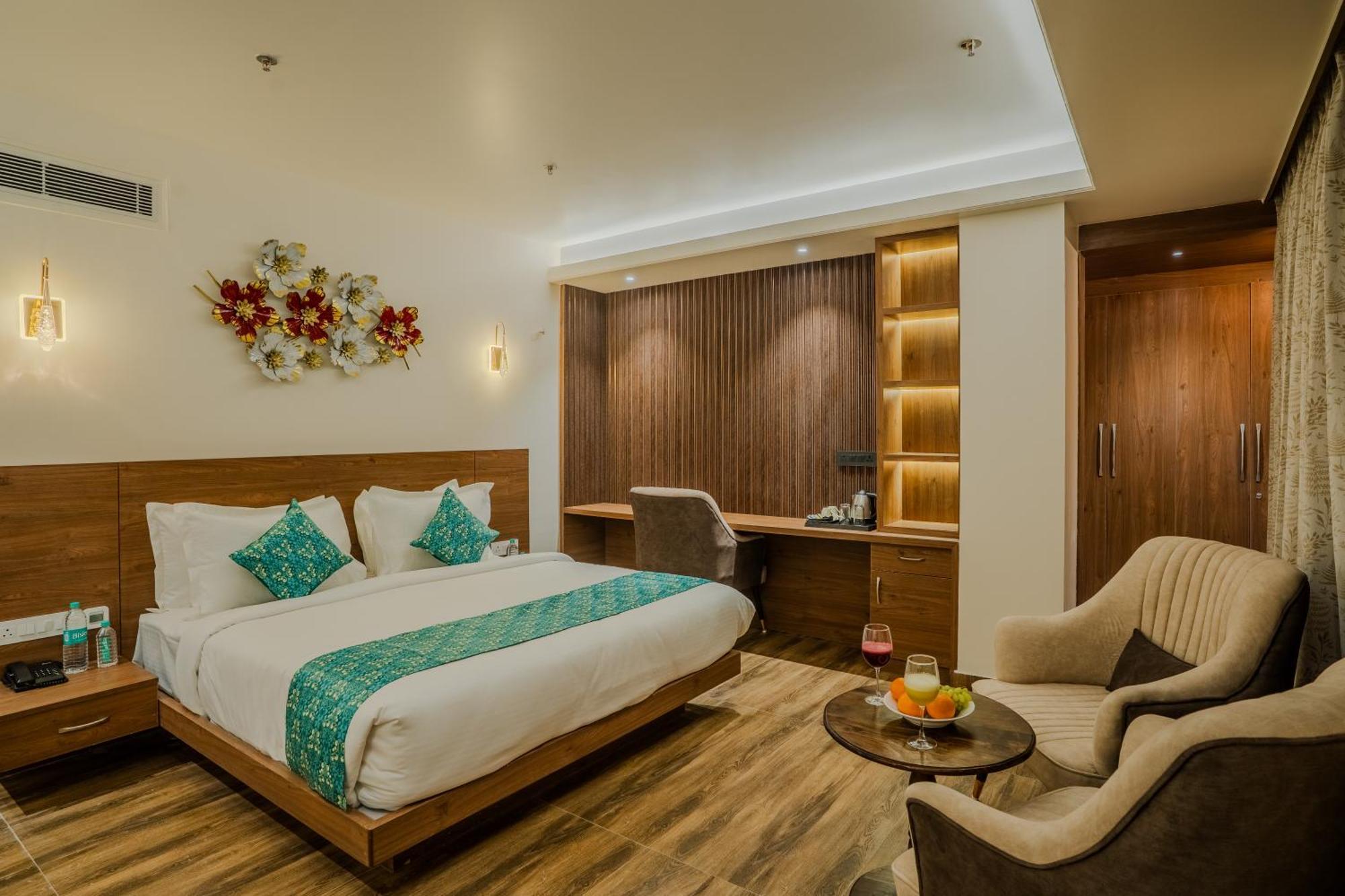 Royal Prime - A City Center Boutique Hotel In Jaipur Exterior foto