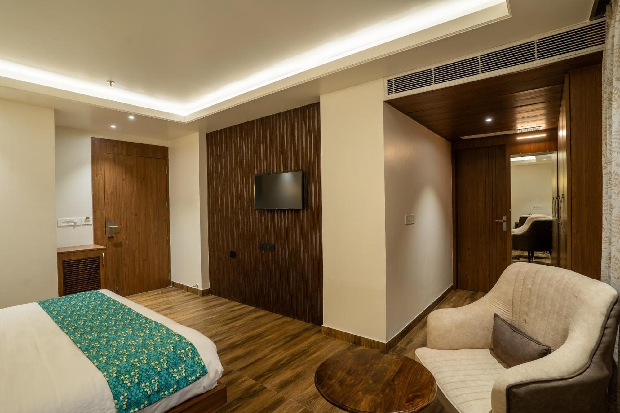 Royal Prime - A City Center Boutique Hotel In Jaipur Exterior foto